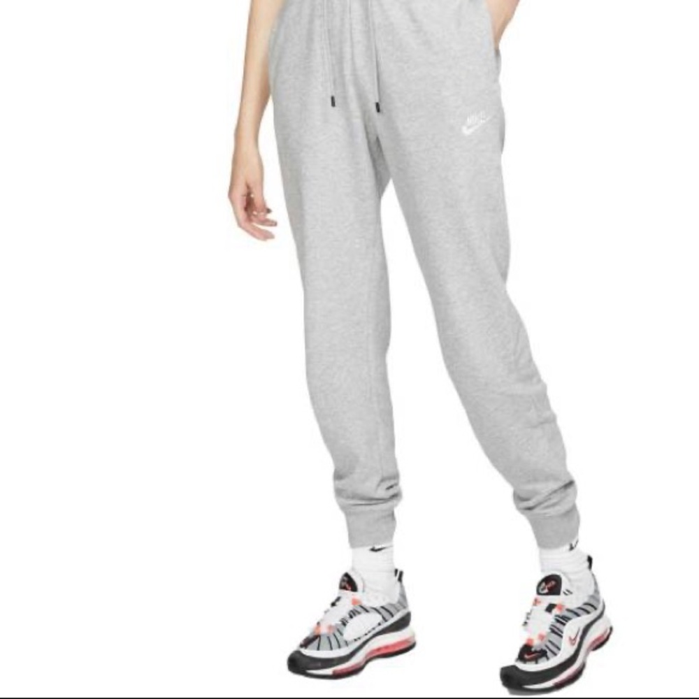 Womens nike sweatpants joggers